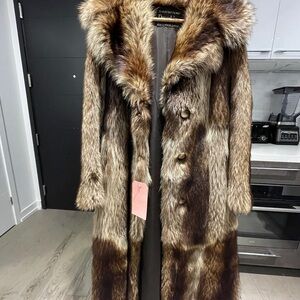 Vintage Real Raccoon-fur Coat in Great-Excellent Vinty Condition